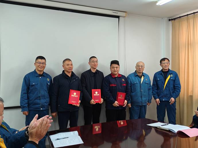 第一事業(yè)部冶化協(xié)力項目部獲銅冠冶化公司“強(qiáng)化意識，防控風(fēng)險”...